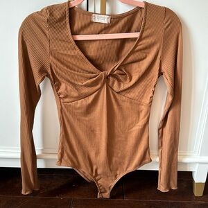 adorable fall top, bodysuit